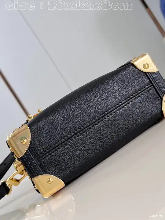 Trunk Side LOUIS PM-18*12.5*8CM VUITTON 0615